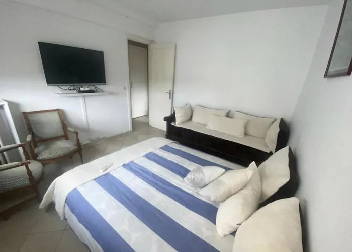 Centre Cote Montmartre *